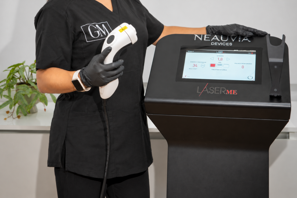 Equipo LaserMe de Neauvia con aplicador